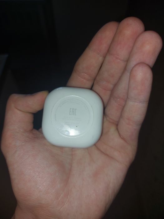 Samsung Buds наушники