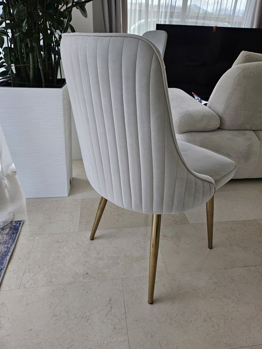 Продам  стулья 6 шт