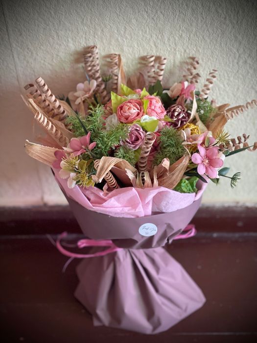 Подаръци,декорации