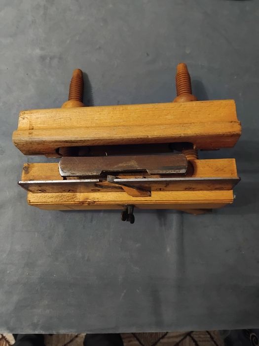 Două rindele deosebite pentru cant.