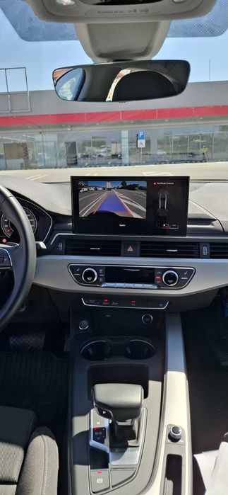 AUDI A4 2022 — imagine 4