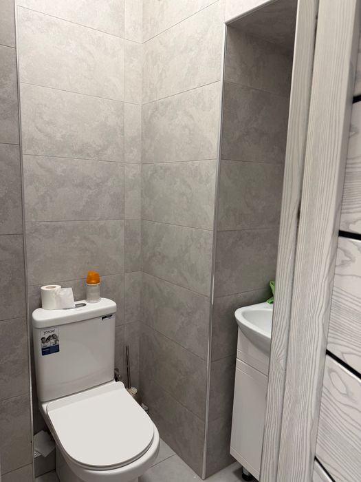 Сдаю свою 3-х комнатную квартиру в центре