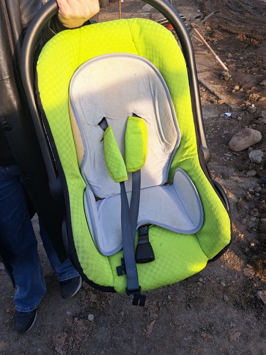 Продам автокресло