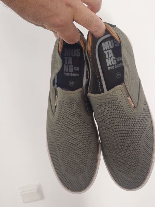 Încălțări pânză mărimi 45-46