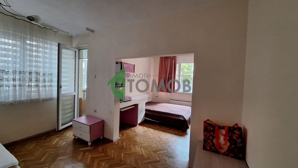 Продава се Тристаен апартамент в Стара Загора, Център - 82 кв.м за 1841 €/кв.м - Снимка #6