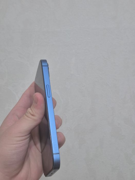 Apple iPhone 13 128GB — Почти идеал, АКБ 85% только продажа!