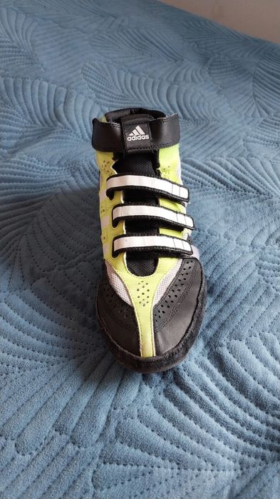 Продам борцовки adidas оригинал