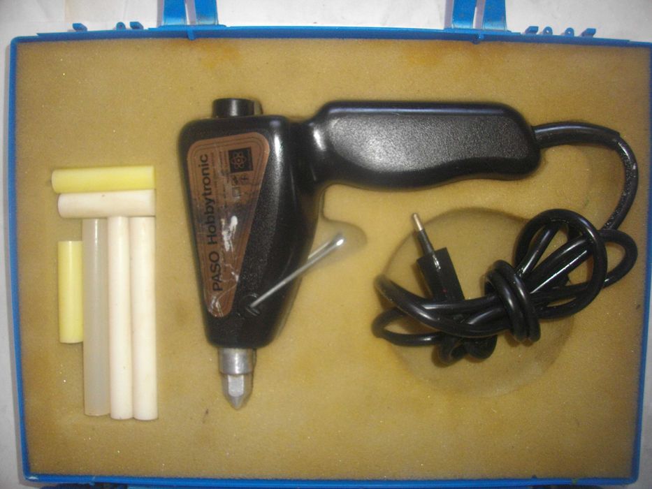 Немски Ексцентър виброшлайф KRESS Зарядно 12V Уред лепене със силикон