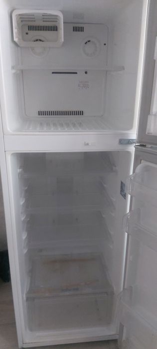 Холодильник продам