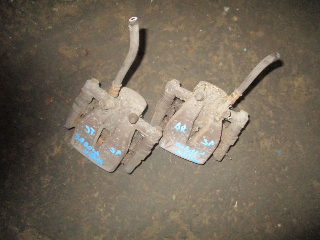 Etrier frana spate stanga dreapta Toyota Corolla Avensis Original