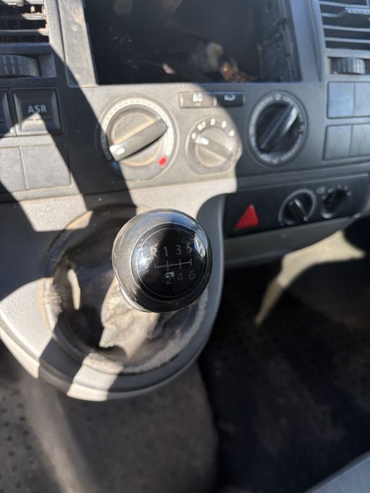 НА МАСТИ Т5 1.9 тди 6 скорости фоксваген, volkswagen