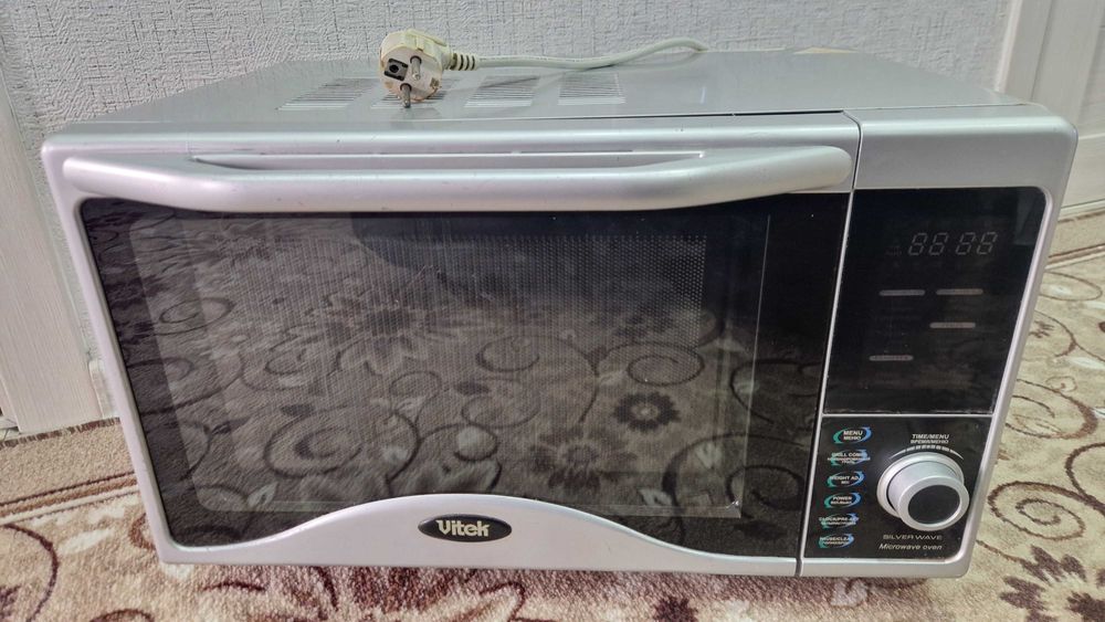 Продам микроволновую печь