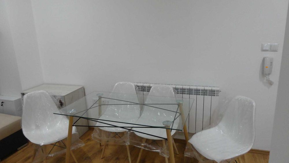 Дава се под наем Тристаен апартамент в София, Витоша - 75 кв.м за 550 € - Снимка #3