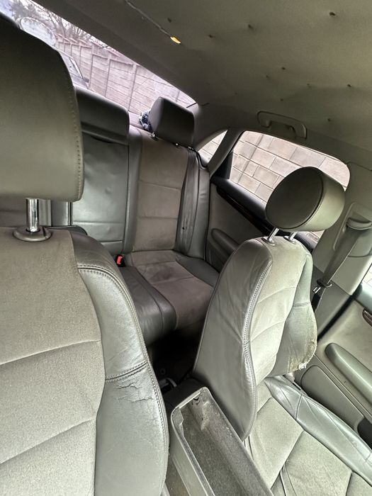 Ауди А4 В6 продавам