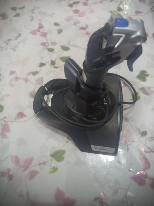 Джостик Saitek St290pro