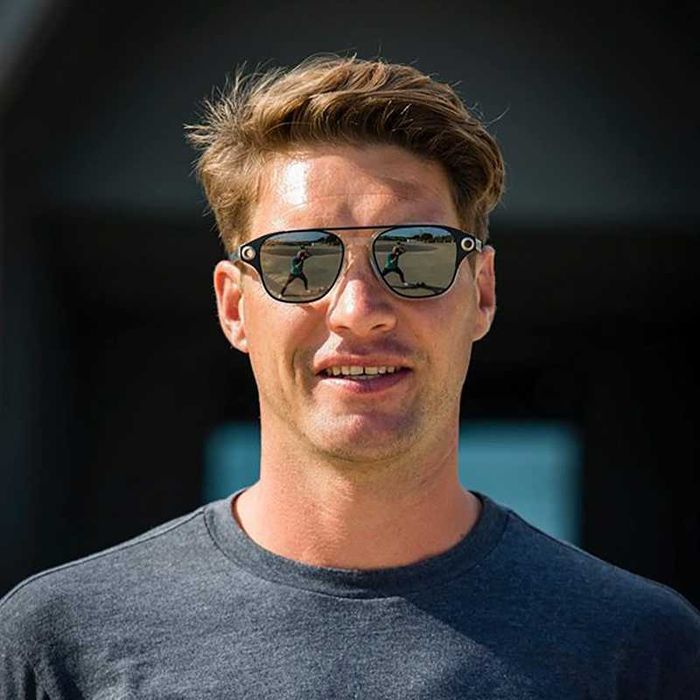 Oakley Coldfuse (USA) стильные солнцезащитные очки уникального дизайна