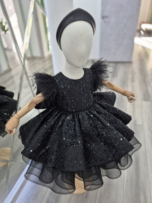 Нарядные платья для девочек