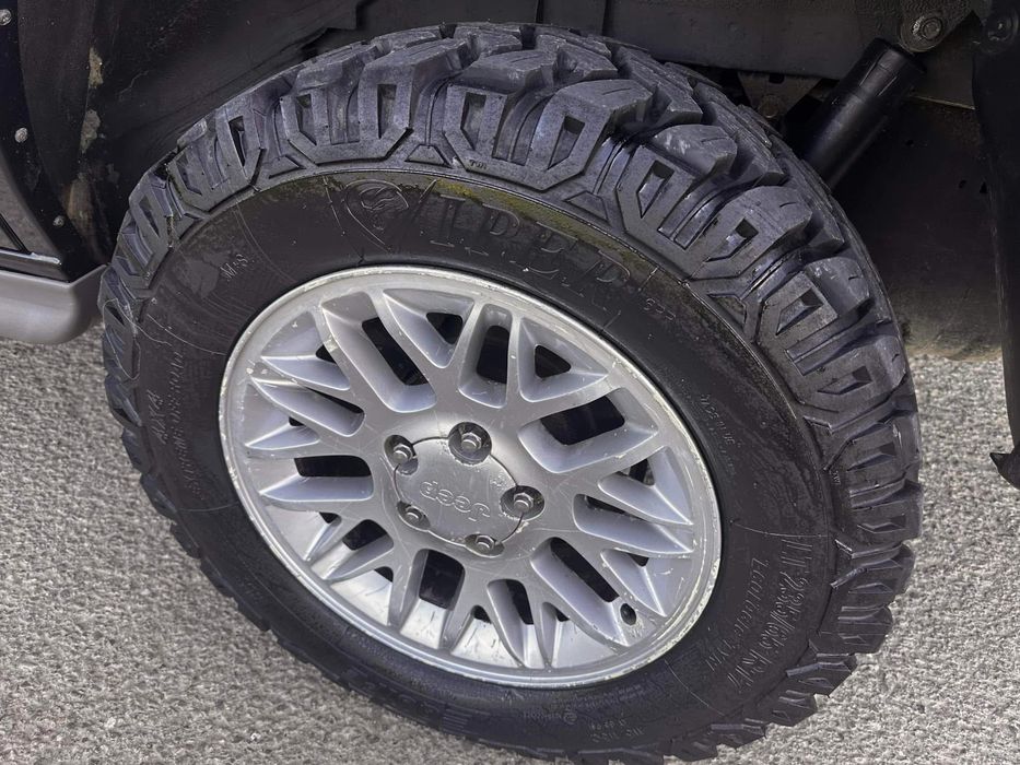 JEEP Cherokee 2004 — imagine 4