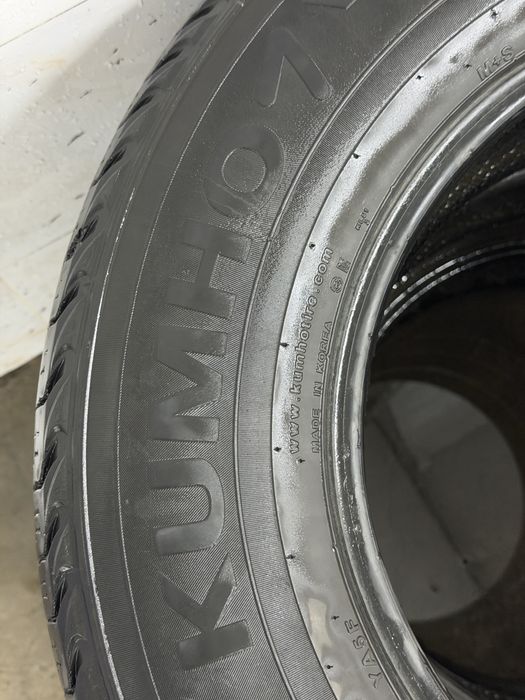 235/70/16 3 шт летние шины Kumho
