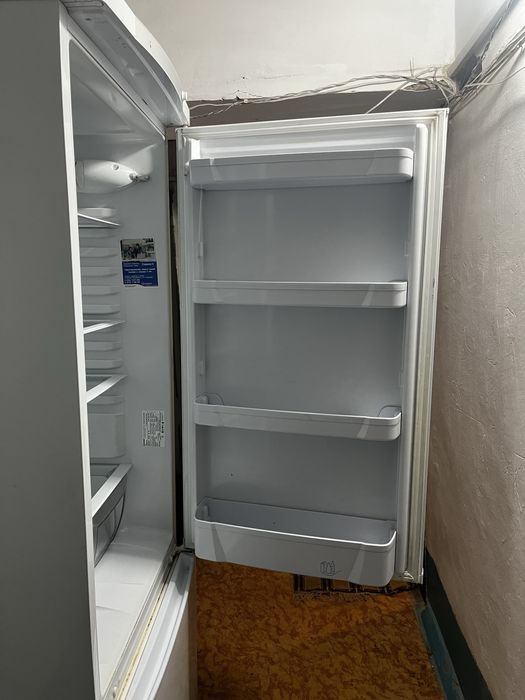 Продам б/у холодильник