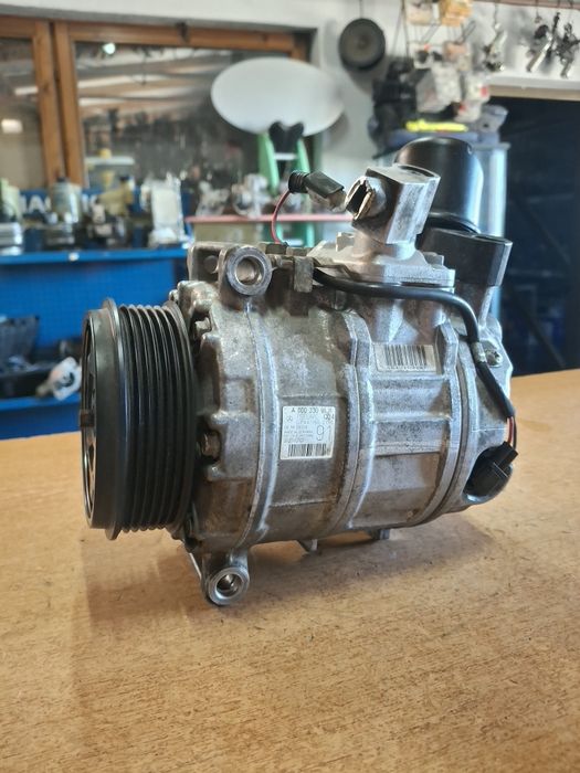 Compresor aer condiționat Mercedes Sprinter 2.2 Cdi  7SEU17C