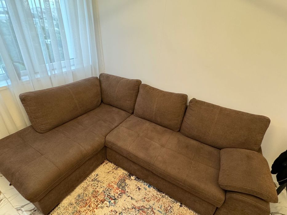 Ъглова холна гарнитура