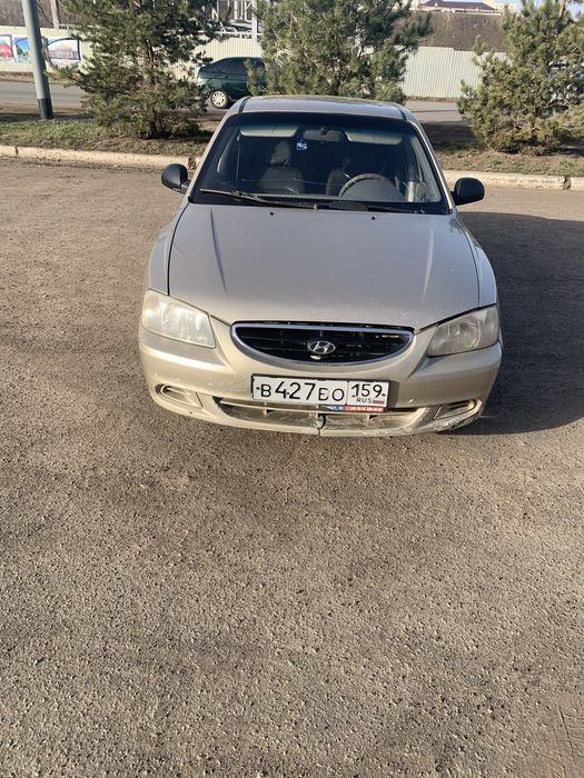 Продам hyundai.
