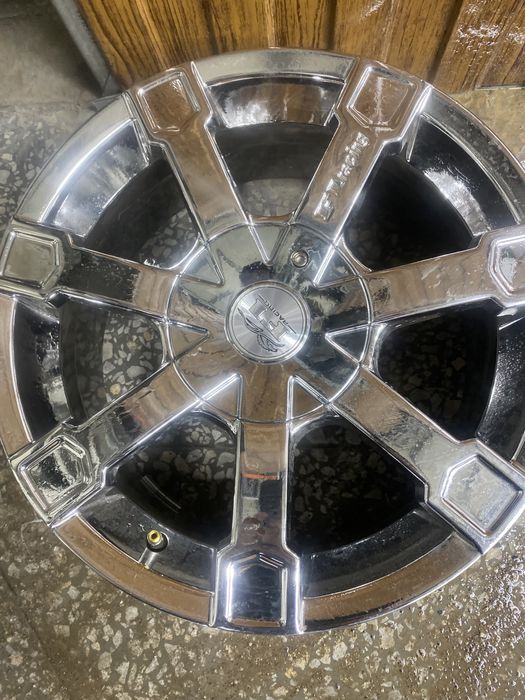 продам хромированные универсальные диски