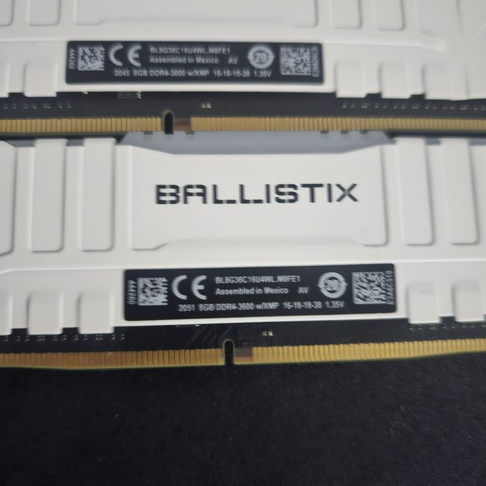 Crucial  ballistix ddr4 3600 4x8gb white бели