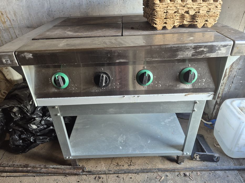 Продам электо плиты ,духовой шкаф