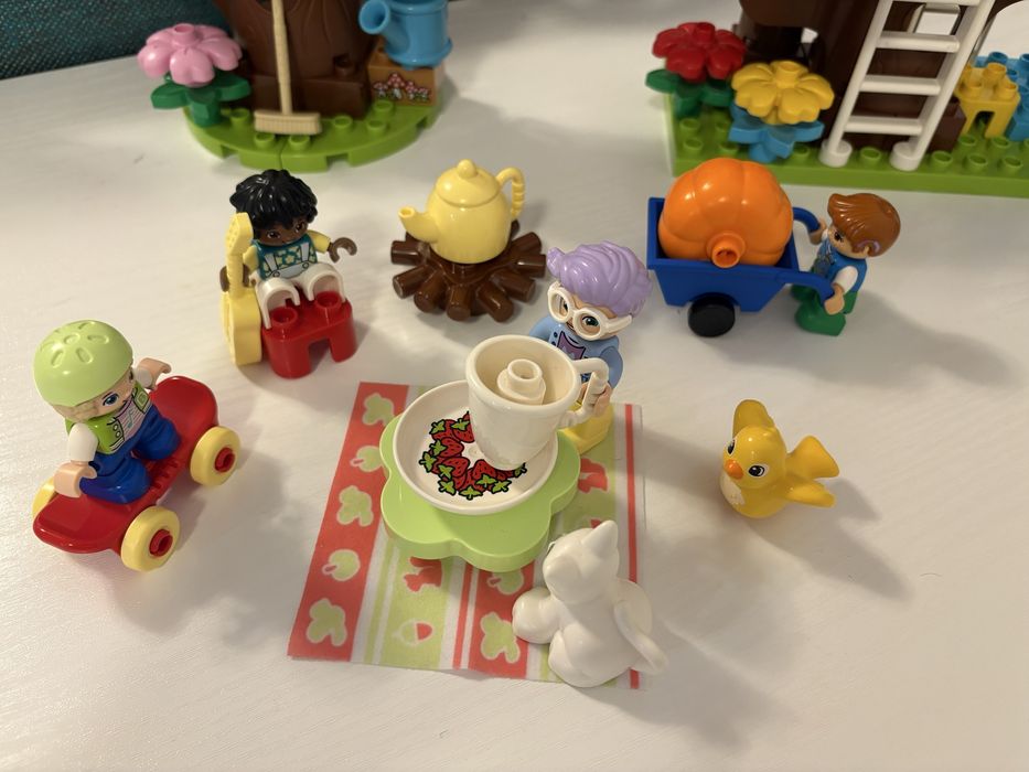 Lego duplo casa din copac