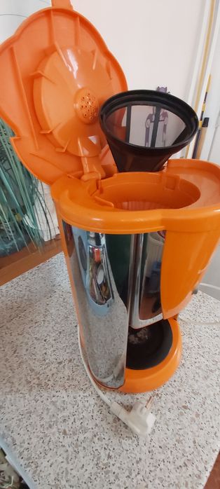 Cafetieră Russell Hobss