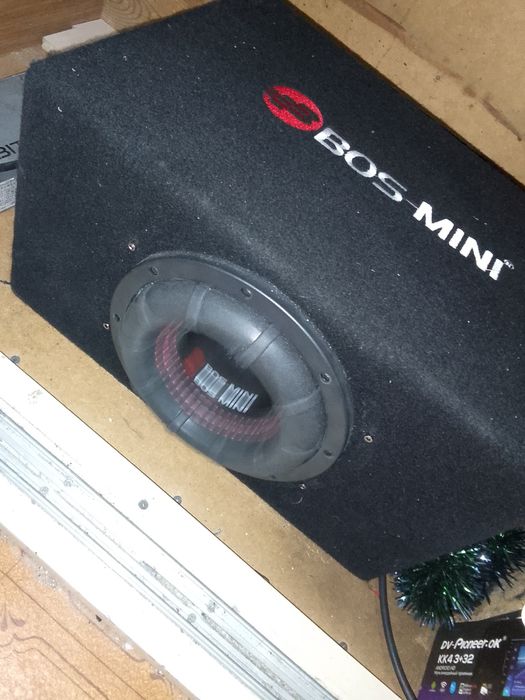 сабвуфер бос мини