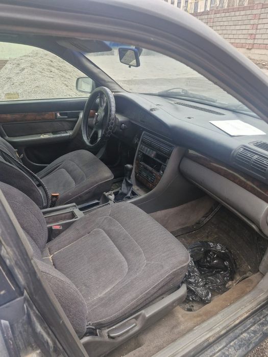 Ауди 100с4 в разборе