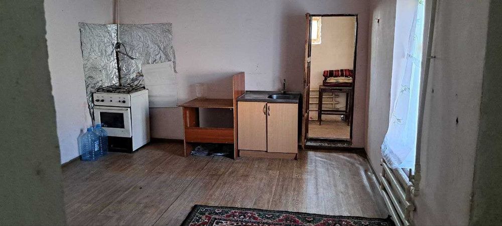 Uchastka sotiladi 6 sotix srochna