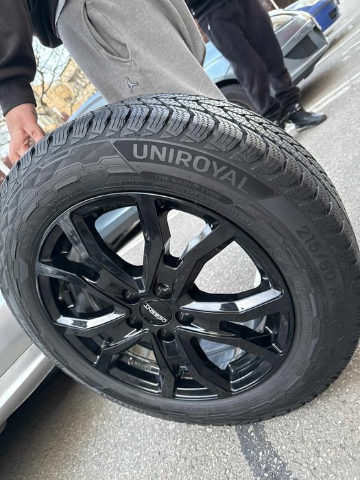 Vand jante in stare perfecta