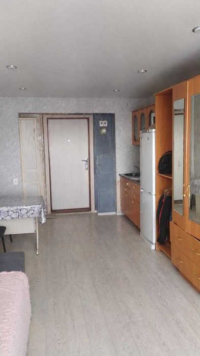 Продам теплую комнату в общежитии
