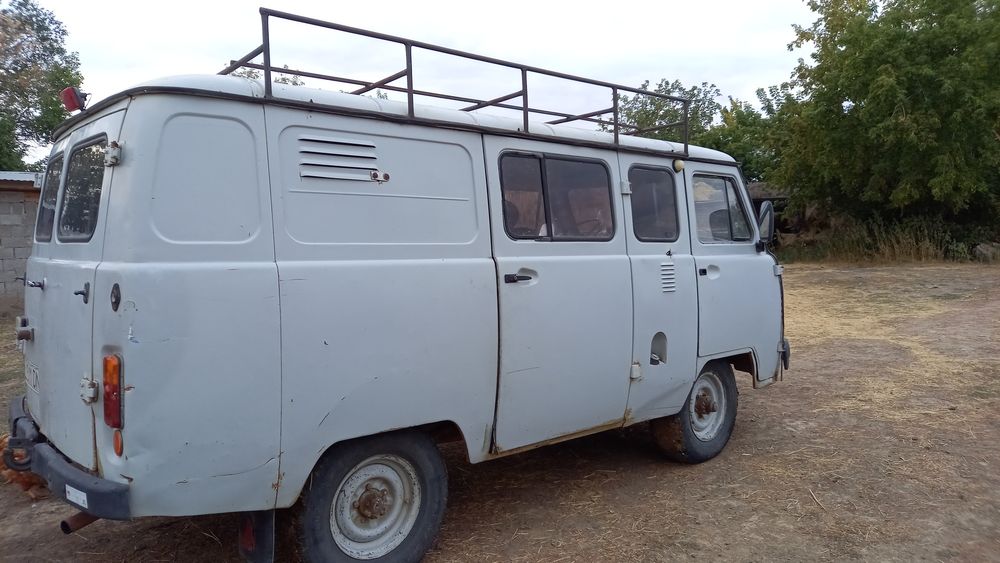 Продам УАЗ таблетка