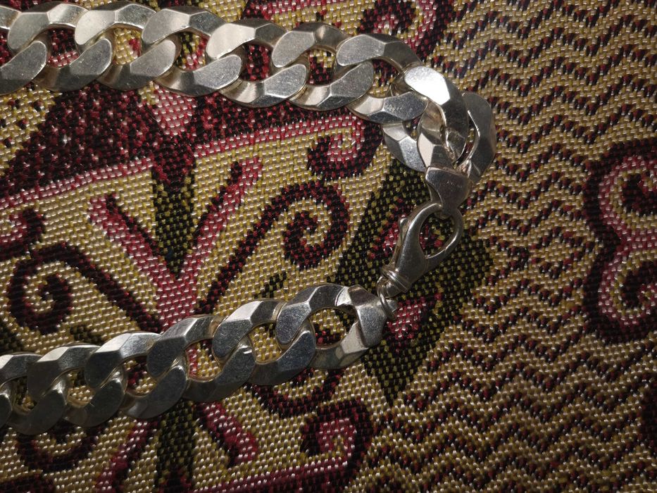 Масивен сребърен ланец