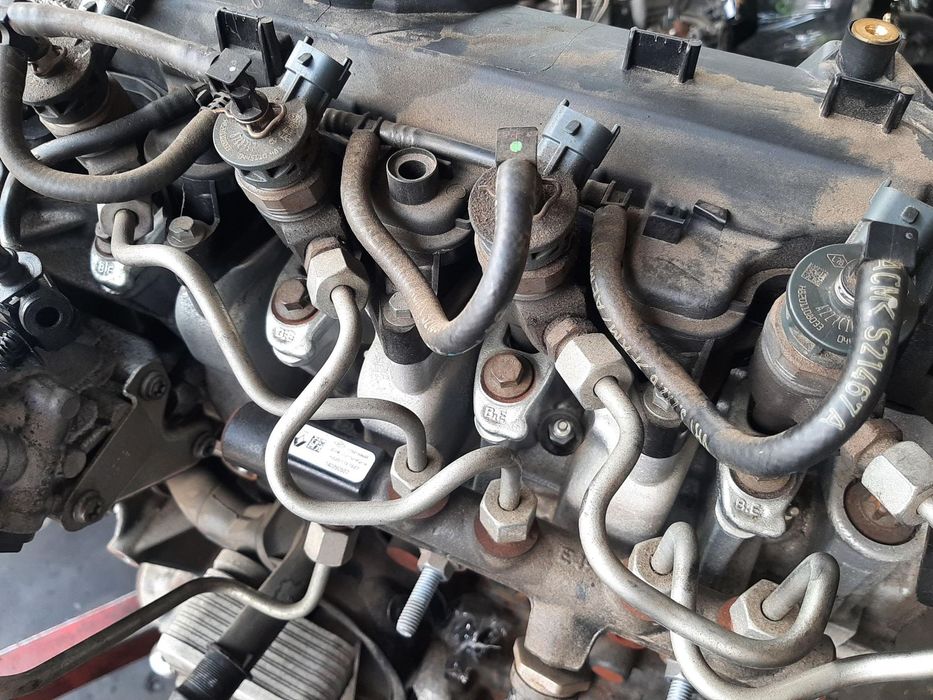 injector 1.5 dci k9k renault kangoo captur j5 renault  clio 4  0445110485 h8201108033