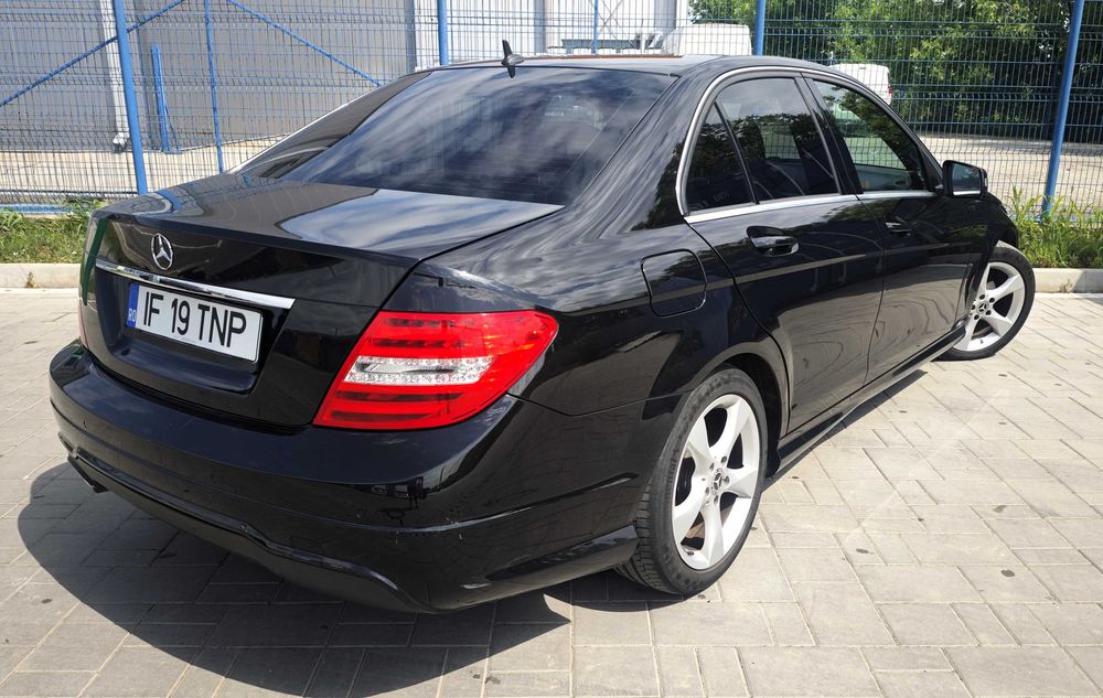 MERCEDES-BENZ C-Class 2012 — imagine 4