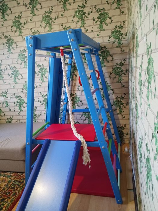 Детский спортивный комплекс