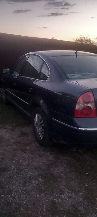 Vând sau  schimb  Volkswagen Passat