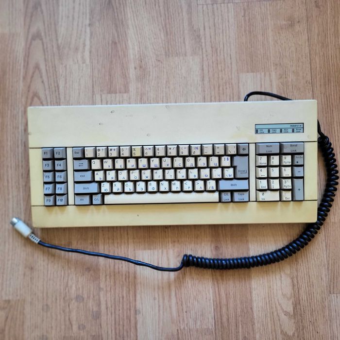 Продавам клавиатура "Правец 16" - ХТ и АТ