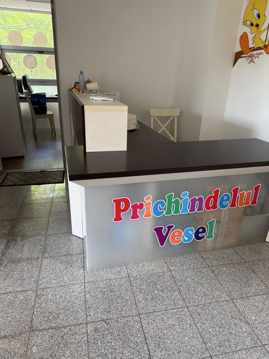Vand mobilier de joaca pentru copii si receptie, ambele in stare excelenta ,,,500 lei bucata