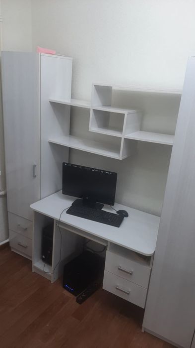 Продам детский гарнитур.