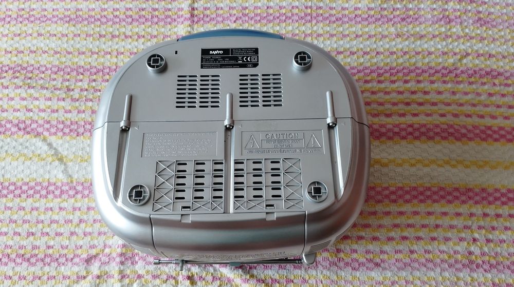 Radio Casetofon Sanyo portabil Retro Boombox