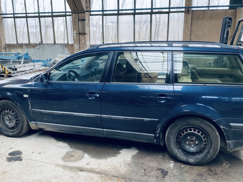 Volkswagen Passat 2.3 VR5