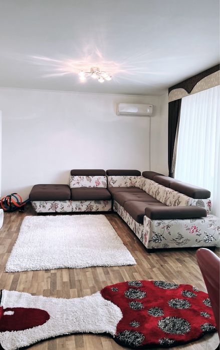 Inchiriez apartament