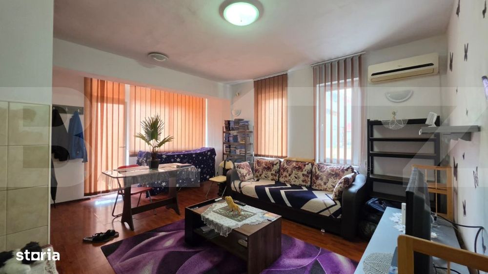 Apartament de vanzare, cu 2 camere, 45 mp, zona Soarelui — fotografia 1